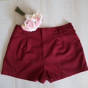 Forever 21 Pleated Burgundy Short
